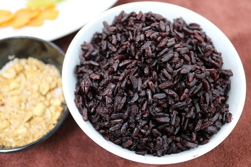 ăn gạo lứt có giảm cân không